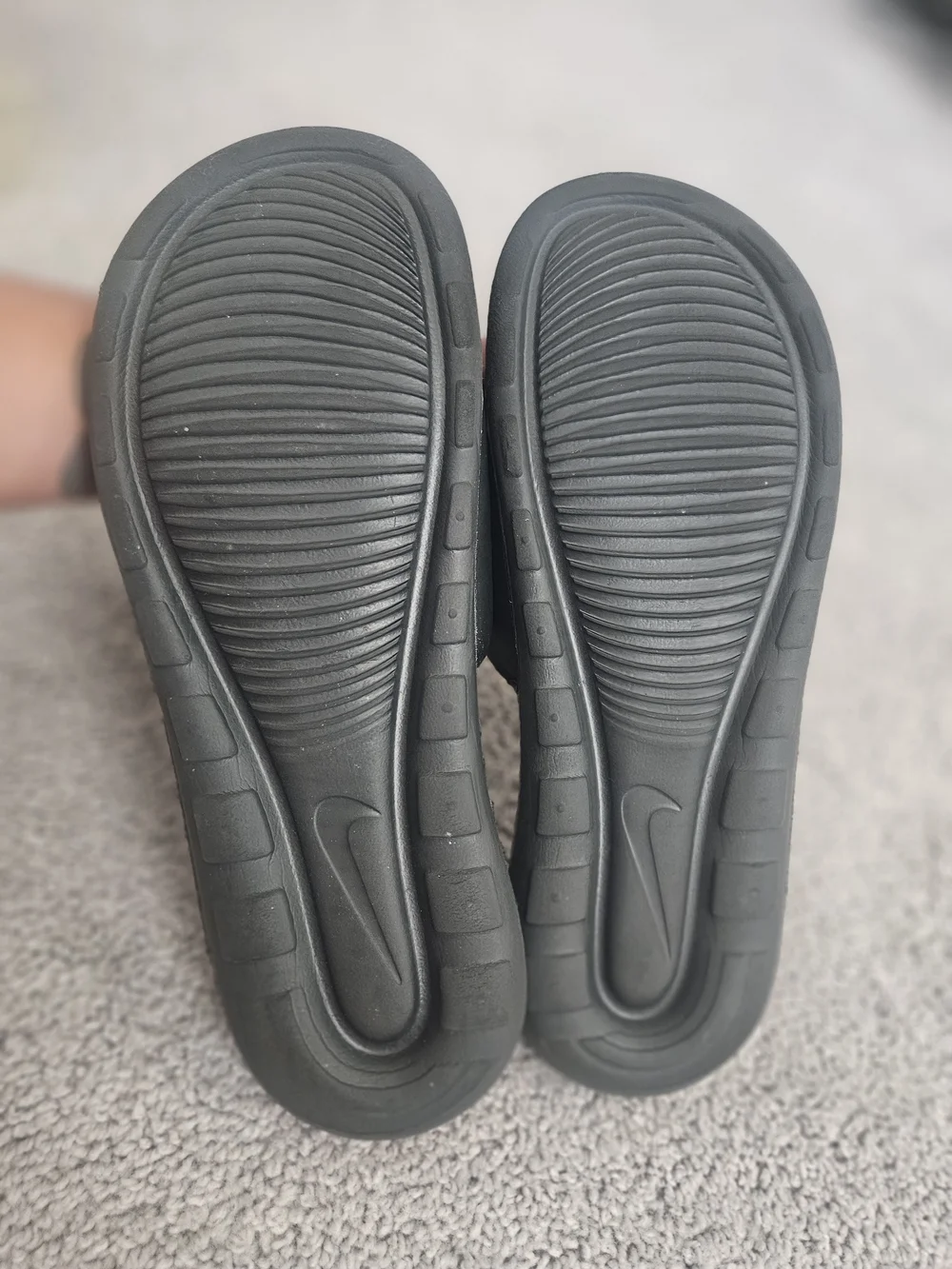 Nike Black Men's Slide Size 8